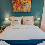 Bleu Serena - Parking - Jardin Caen